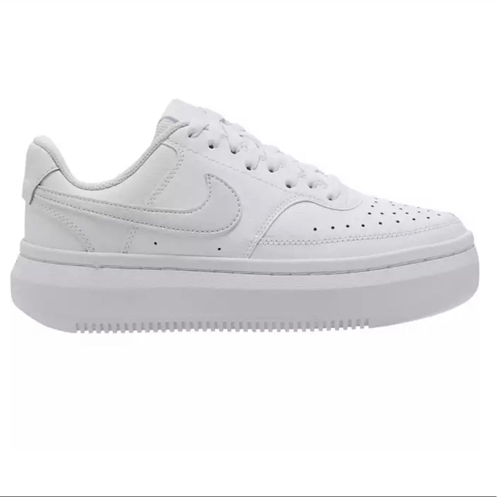 Brand new never worn platform Nike court vision lows